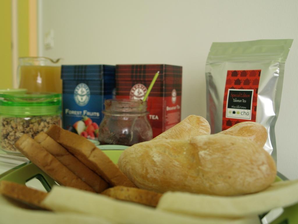 Couette-café Linea